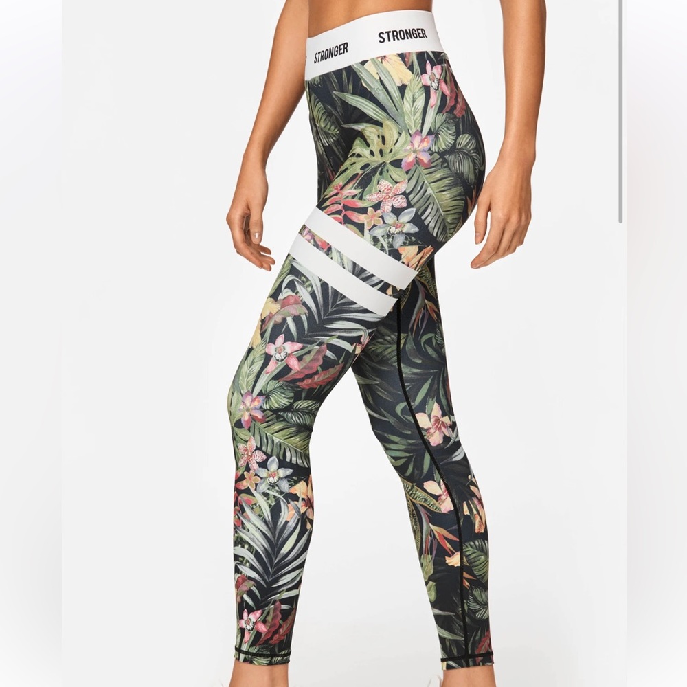 Stronger Women’s Leggings